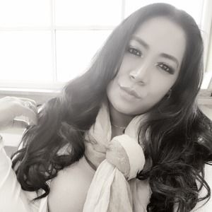 Meet your Posher, Estrella